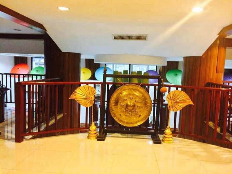 Lullaby Inn Silom Бангкок Екстер'єр фото
