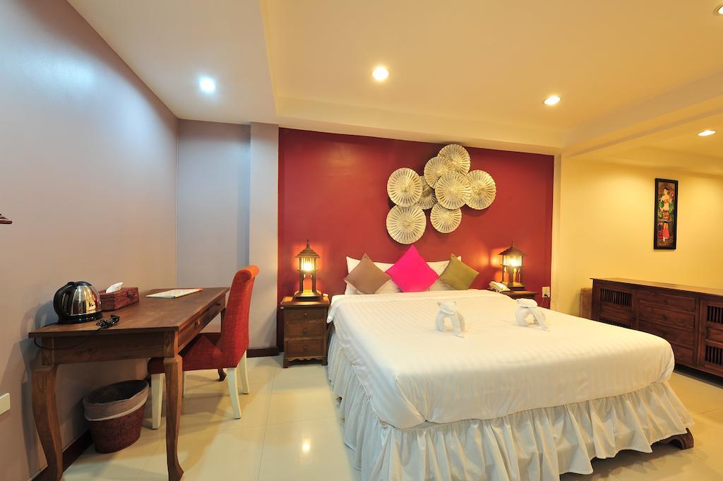 Lullaby Inn Silom Бангкок Екстер'єр фото
